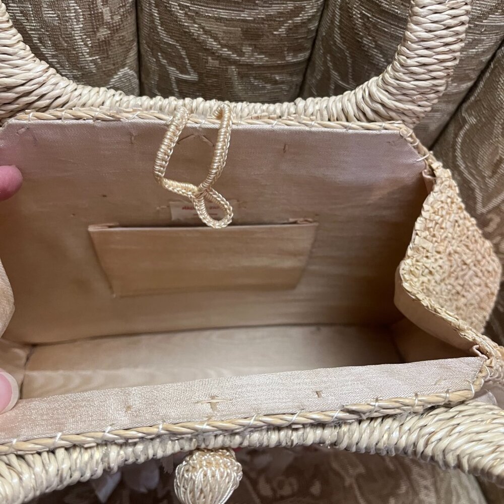 Vintage Flower Embellished Lined Straw Handbag Purse - Picture 7 of 11